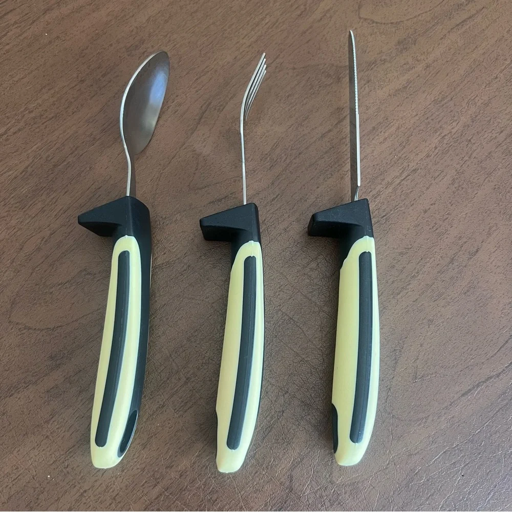 UrbanRed weighted utensils Black and Cream Flatware Set 3 pieces for tremors